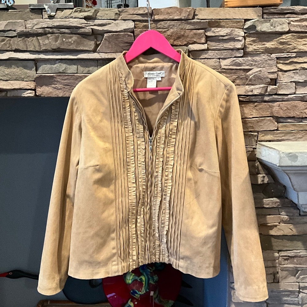 COLDWATER CREEK WOMENS LP FAUX SUEDE VEGAN ZIP FRONT RUFFLE JACKET, CAMEL TAN